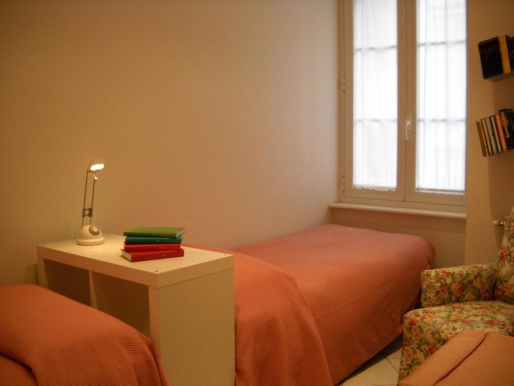 B&B Crispi Trieste Habitación foto